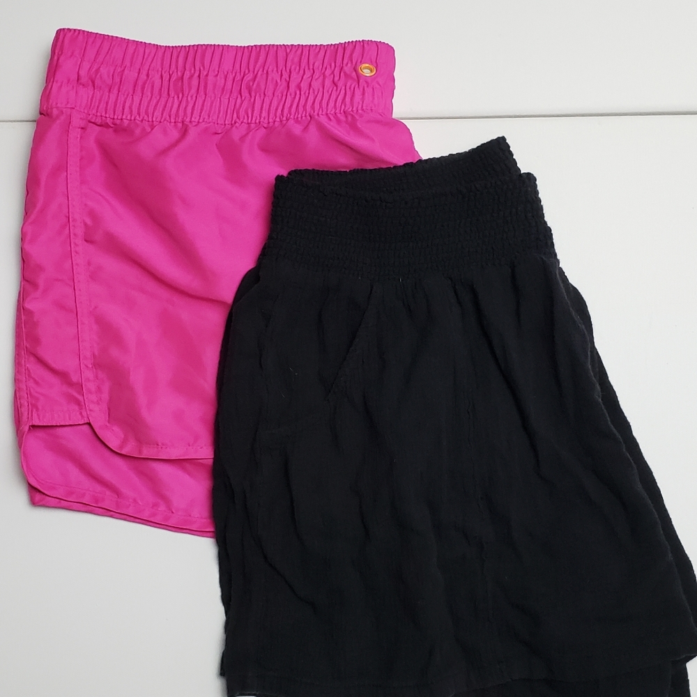 Old Navy shorts, swim cover